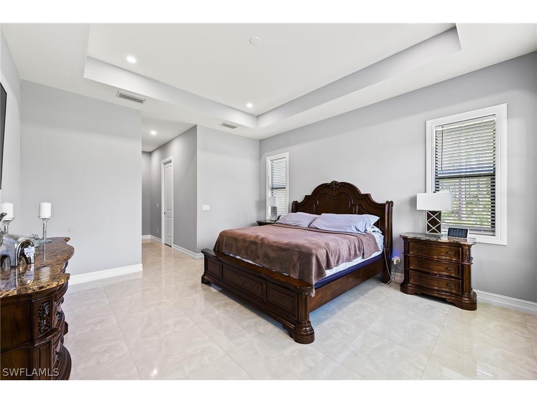 4063 8th Avenue NE Naples FL 34120 224051920 image25