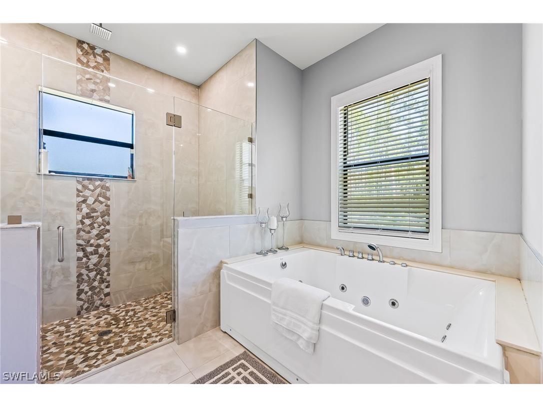 4063 8th Avenue NE Naples FL 34120 224051920 image29