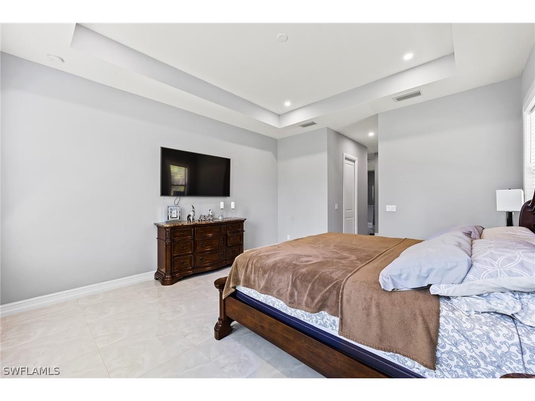 4063 8th Avenue NE Naples FL 34120 224051920 image36