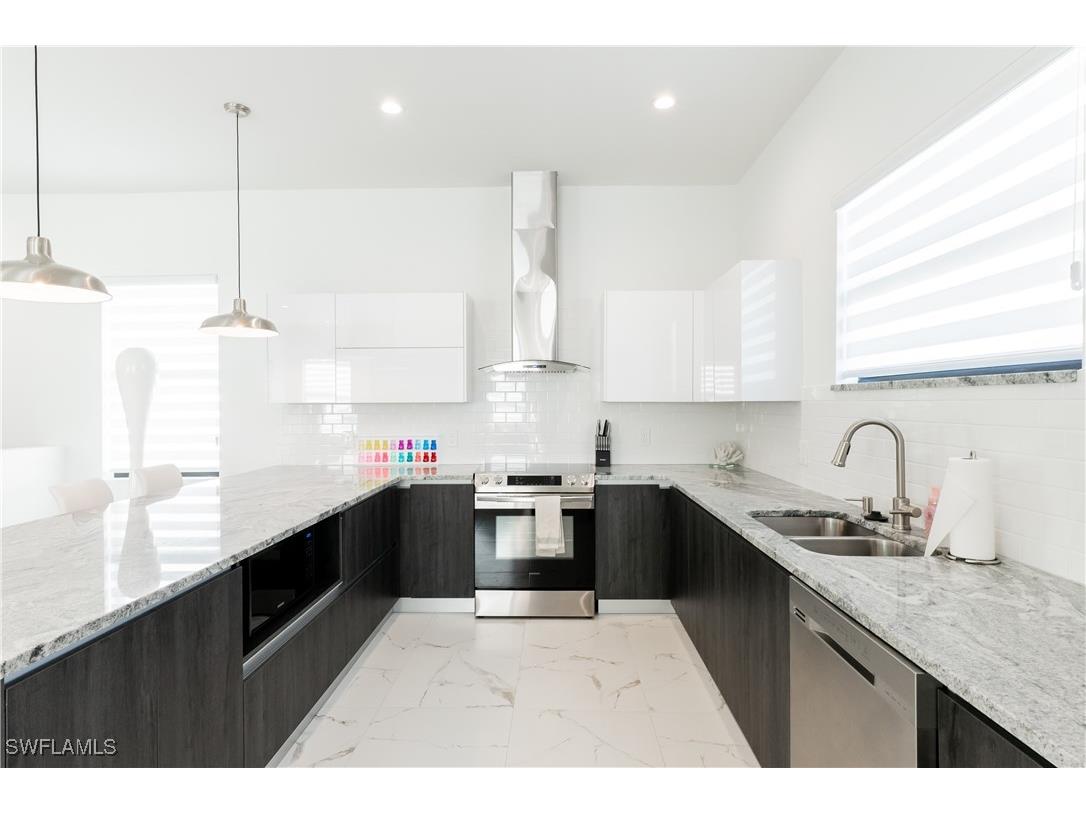 4064 Full Moon Court Naples FL 34112 225077161 image26