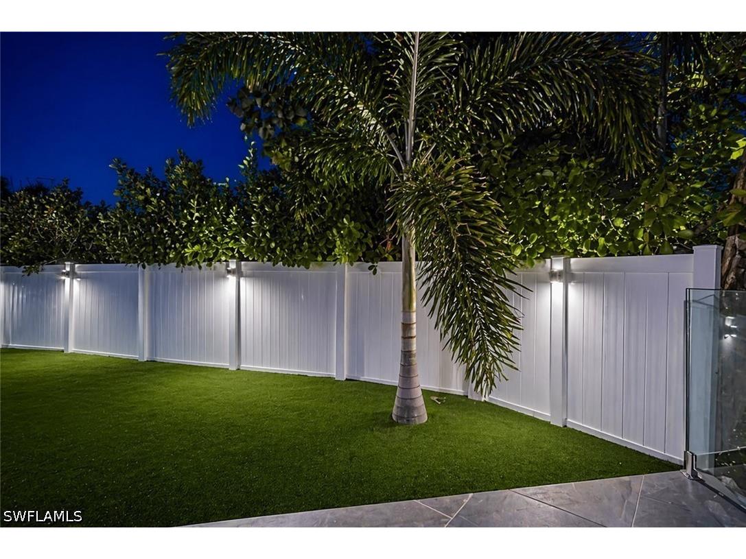 4064 Full Moon Court Naples FL 34112 226008563 image10