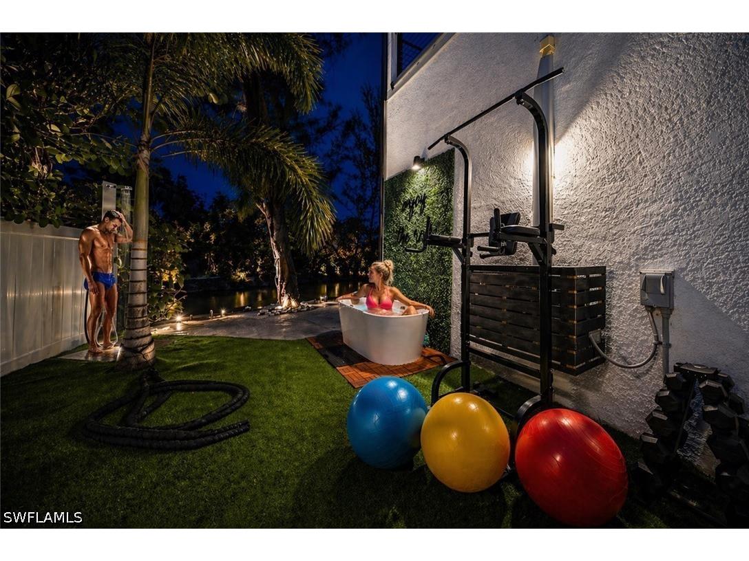 4064 Full Moon Court Naples FL 34112 226008563 image12