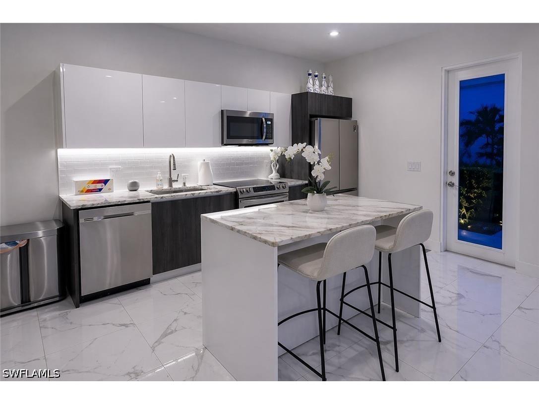 4064 Full Moon Court Naples FL 34112 226008563 image18