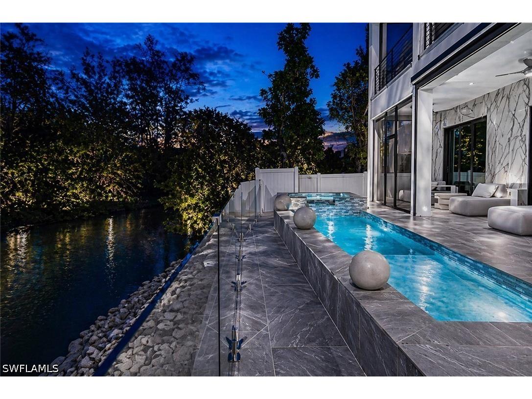 4064 Full Moon Court Naples FL 34112 226008563 image2