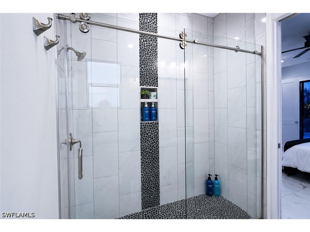 4064 Full Moon Court Naples FL 34112 226008563 image21