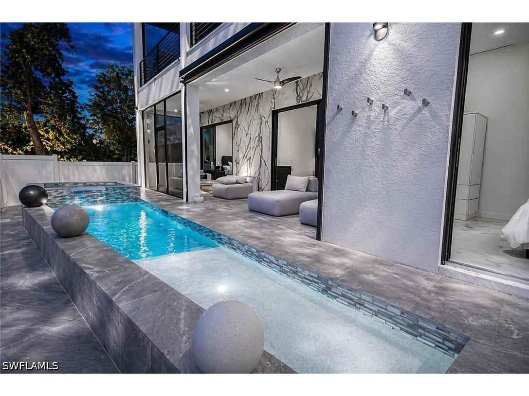 4064 Full Moon Court Naples FL 34112 226008563 image3