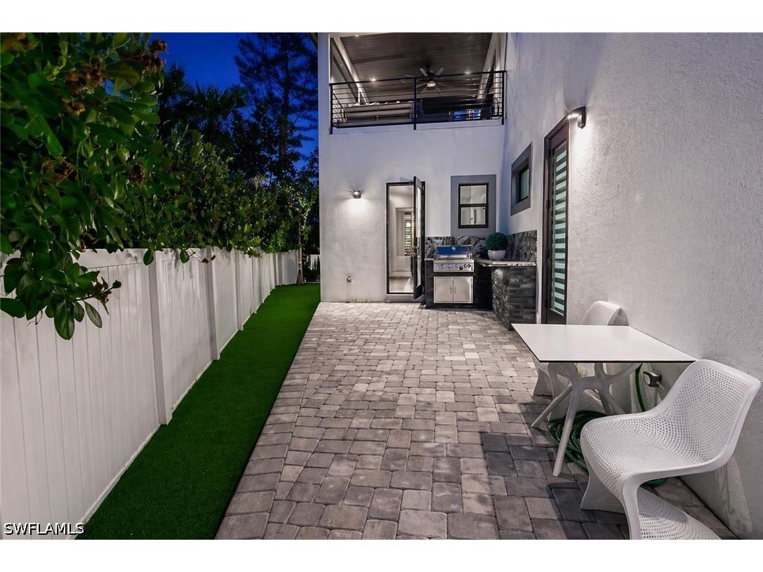 4064 Full Moon Court Naples FL 34112 226008563 image8