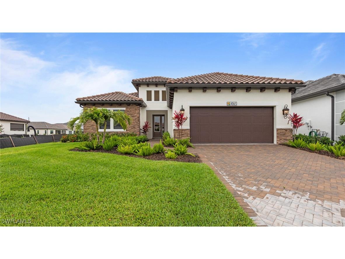 4065 Aquila Place Naples FL 34120 225042261 image1
