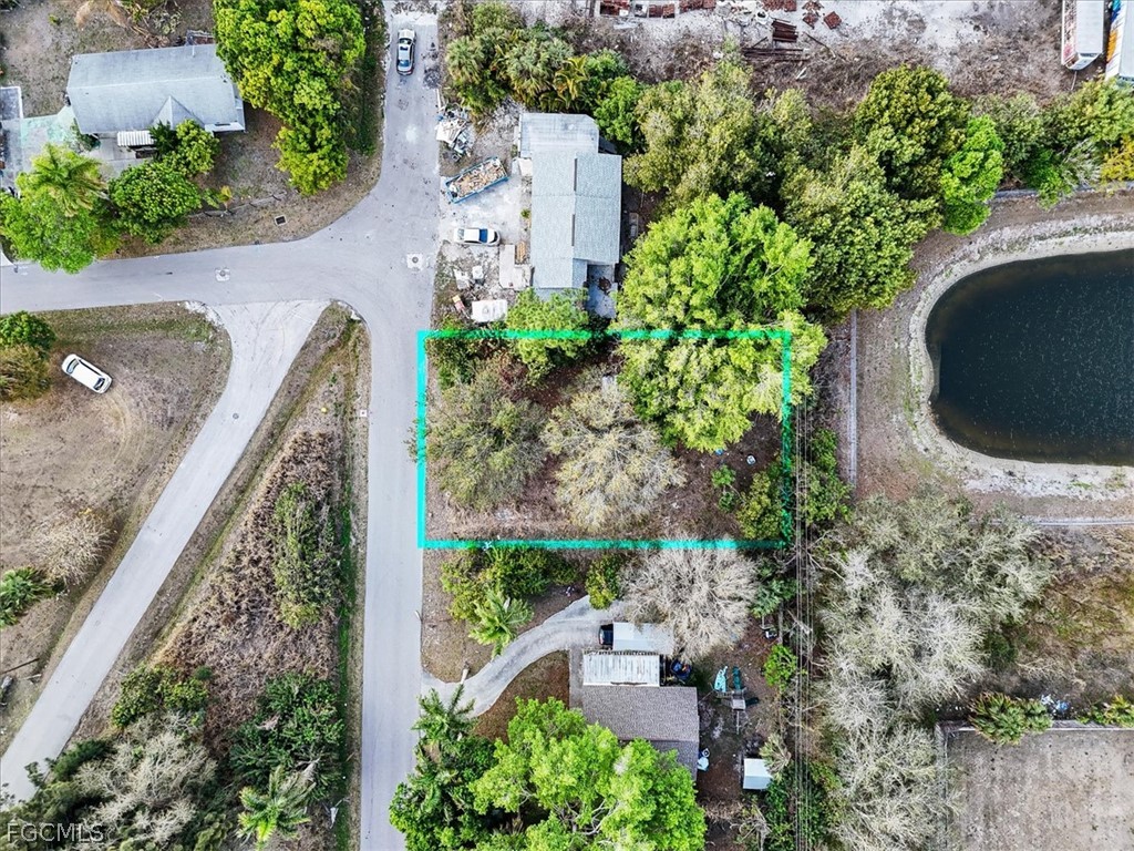 407 Baltimore Avenue Fort Myers FL 33905 2026010979 image1