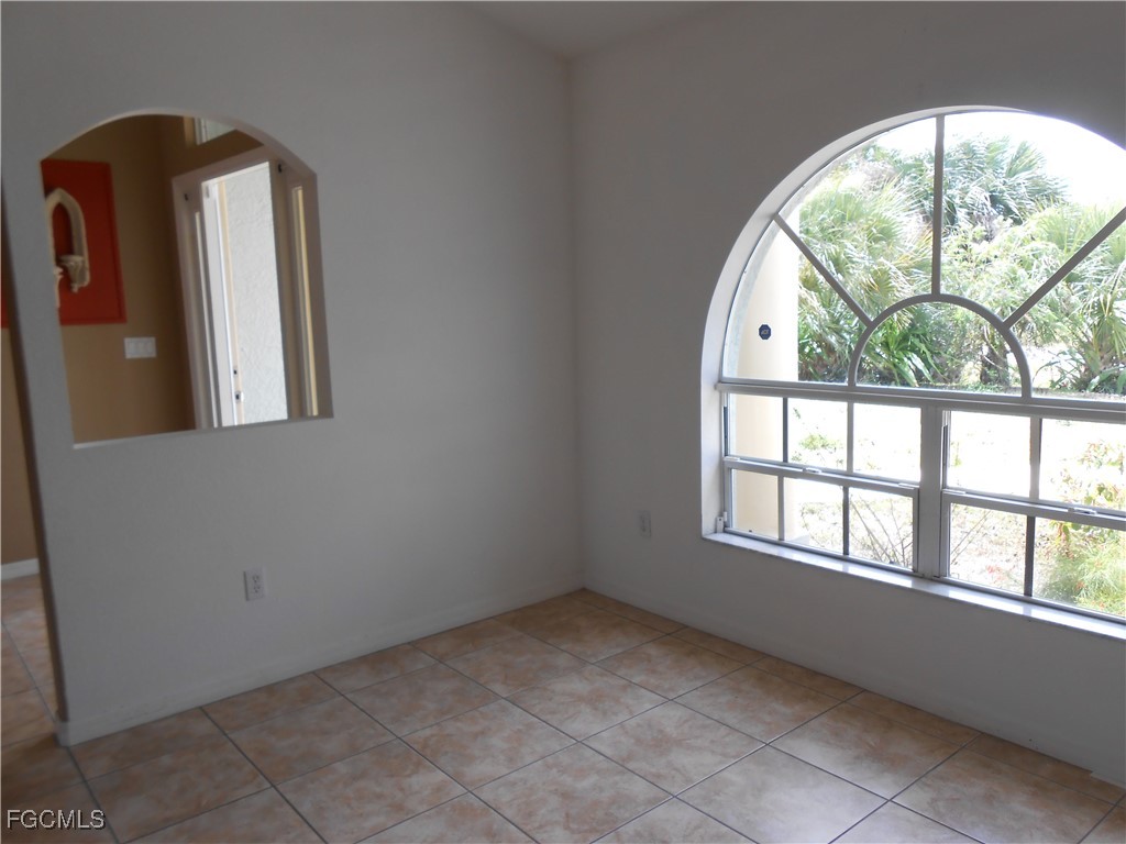 407 Chamonix Avenue S Lehigh Acres FL 33974 2025009770 image10