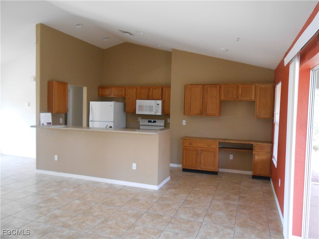 407 Chamonix Avenue S Lehigh Acres FL 33974 2025009770 image5