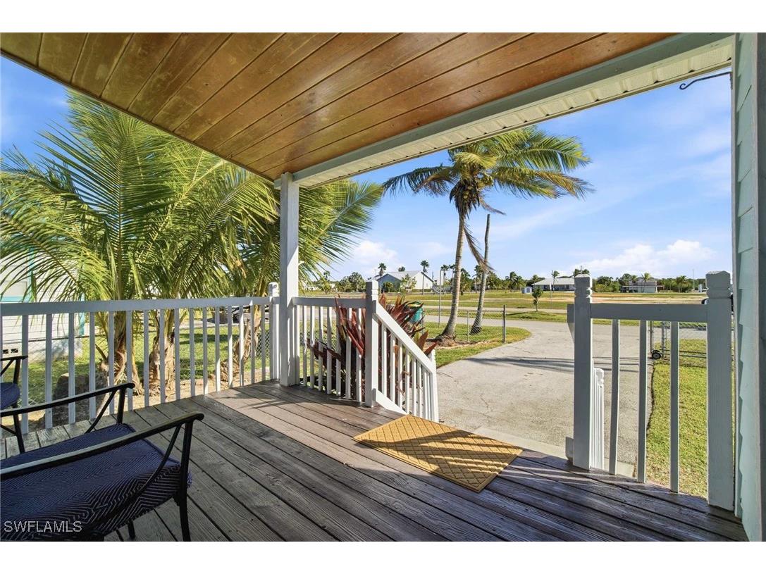 407 Copeland Avenue N Everglades City FL 34139 226002202 image19