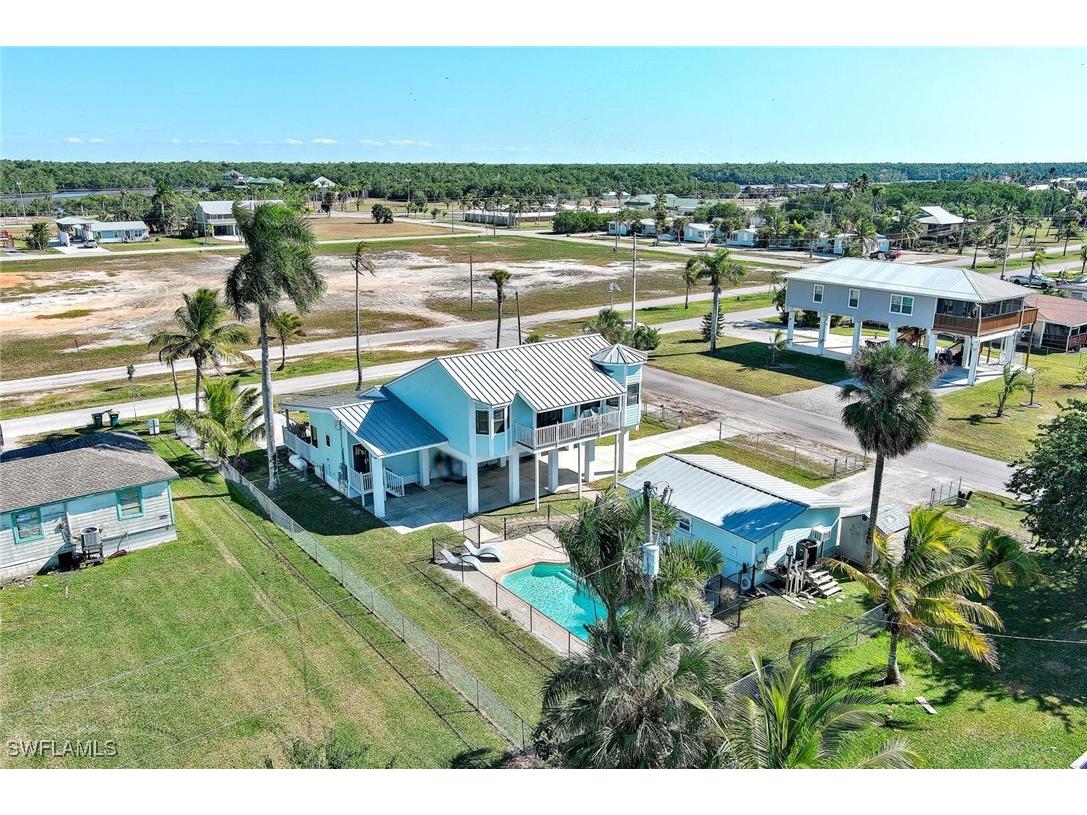 407 Copeland Avenue N Everglades City FL 34139 226002202 image3