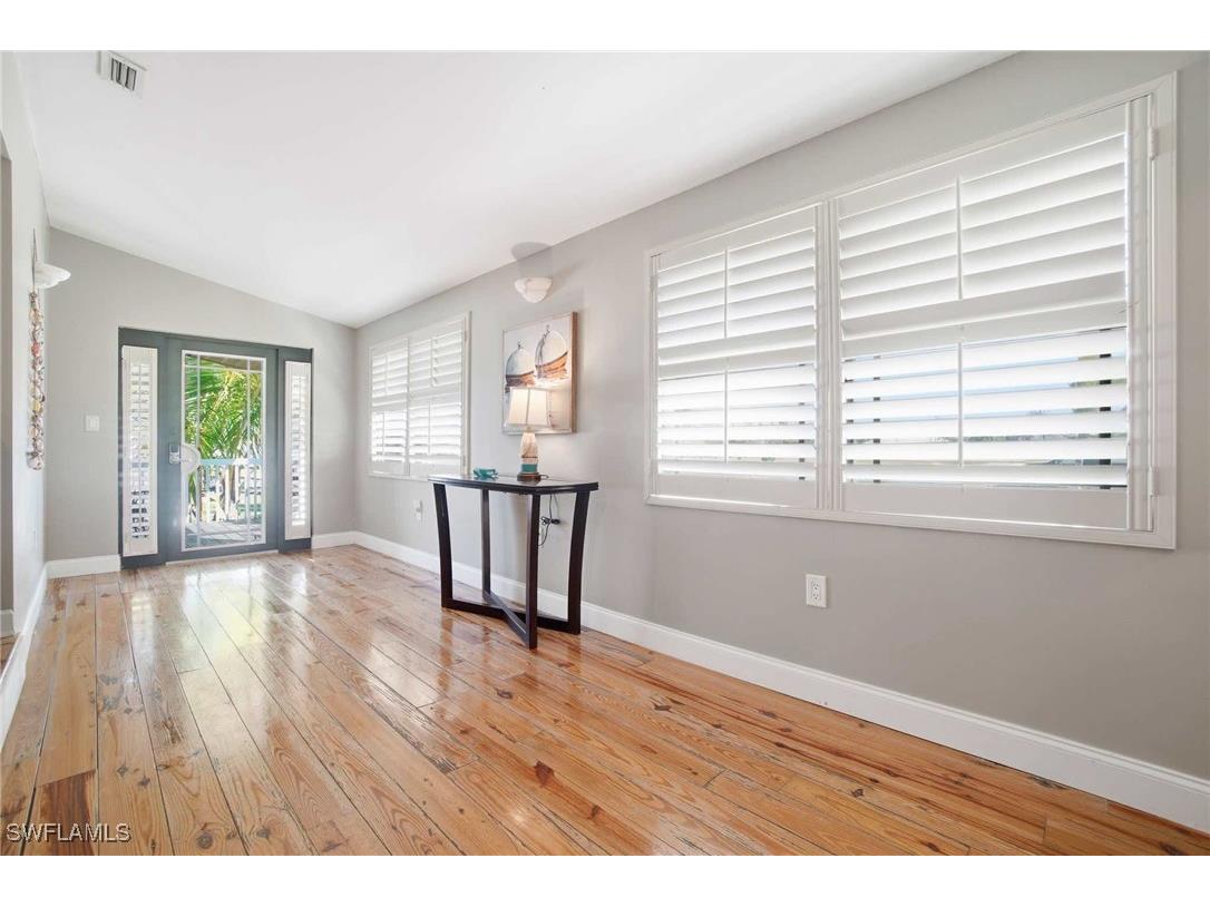 407 Copeland Avenue N Everglades City FL 34139 226002202 image32