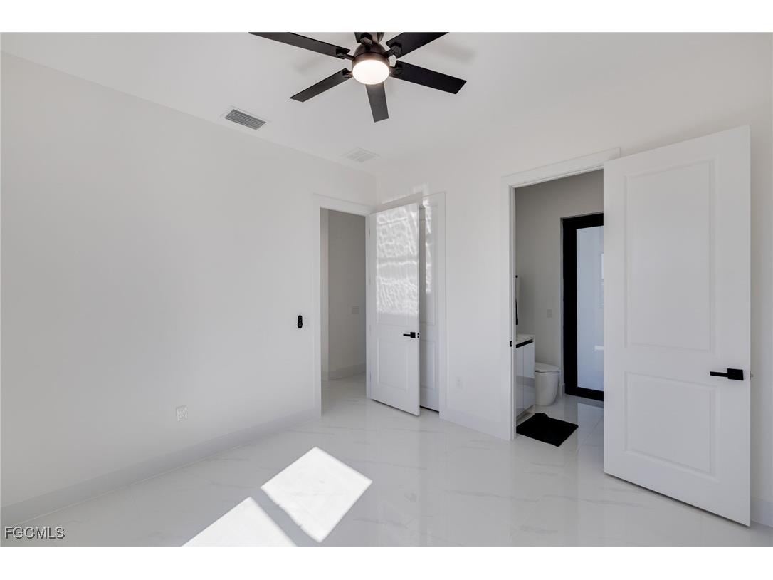 407 El Dorado Boulevard N Cape Coral FL 33993 2026004425 image19