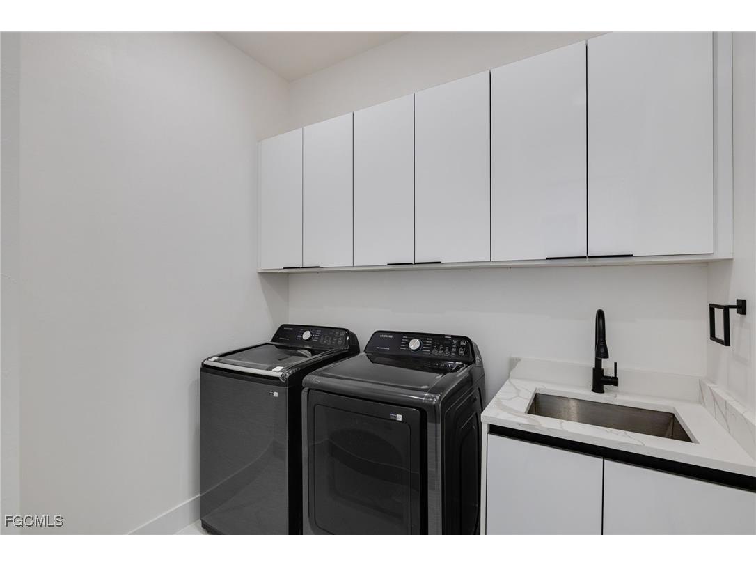 407 El Dorado Boulevard N Cape Coral FL 33993 2026004425 image25