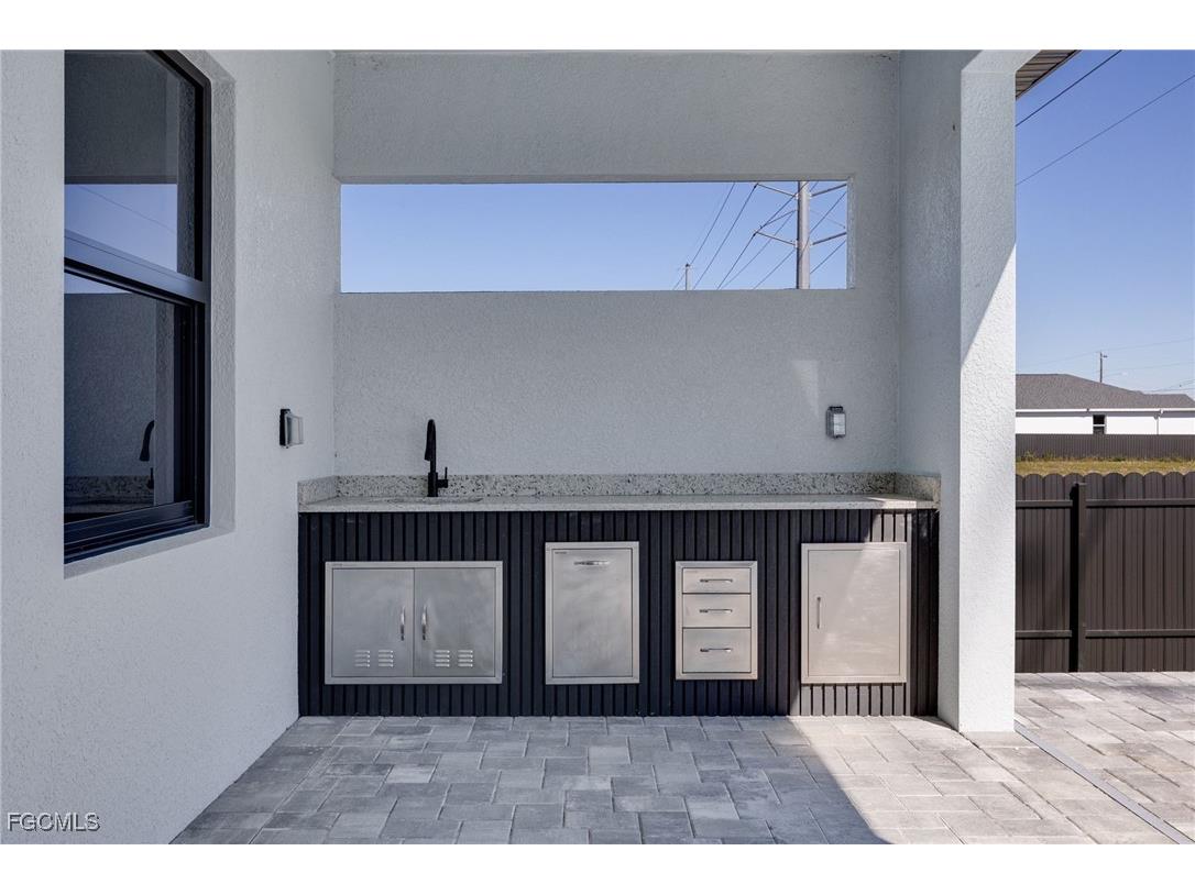 407 El Dorado Boulevard N Cape Coral FL 33993 2026004425 image28