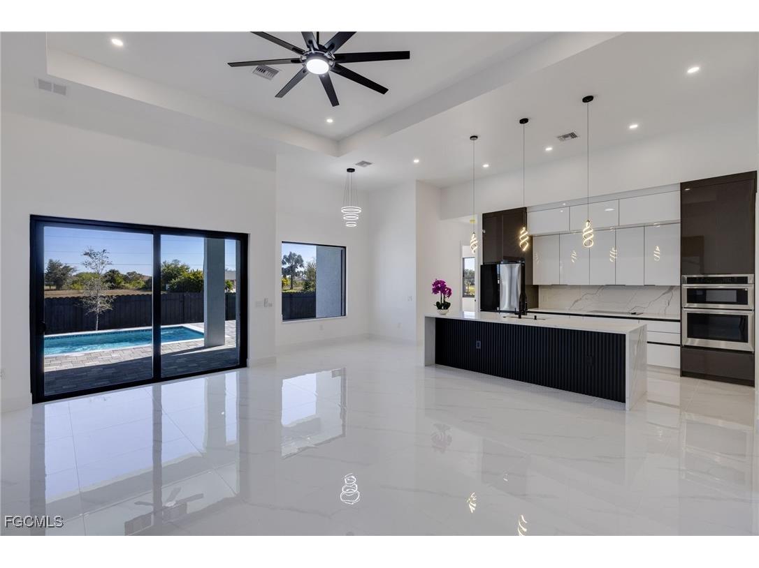 407 El Dorado Boulevard N Cape Coral FL 33993 2026004425 image3