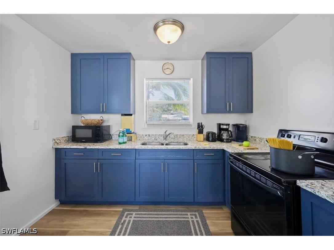 407 Mango Avenue #1 Other FL 34140 226019580 image3