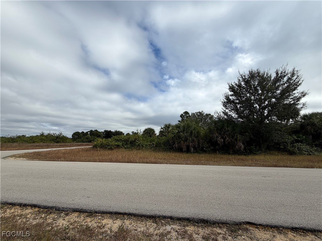 407 Mcarthur Boulevard Lehigh Acres FL 33974 2025024424 image1