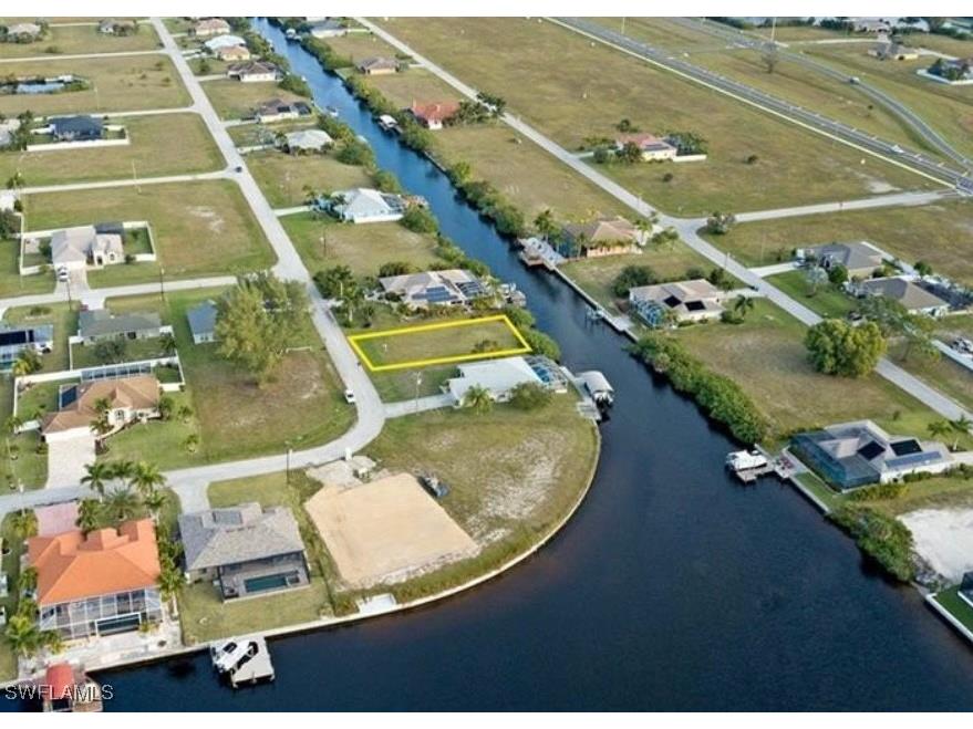 407 NW 33rd Avenue Cape Coral FL 33993 224066645 image1