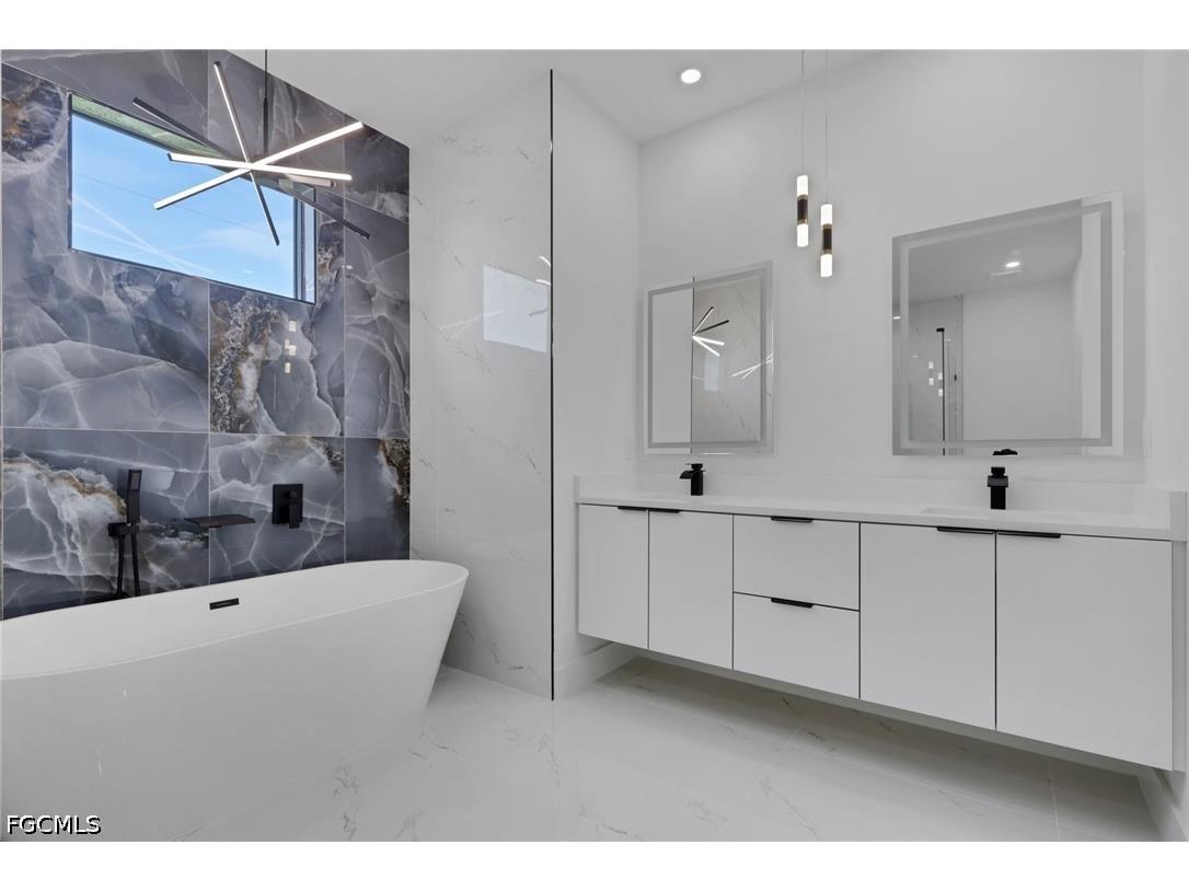 407 SE 16th Street Cape Coral FL 33990 2026028601 image12