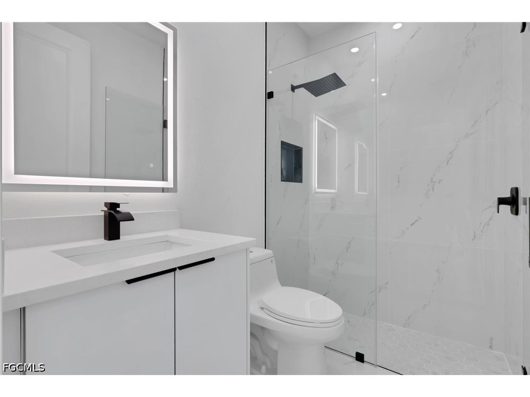 407 SE 16th Street Cape Coral FL 33990 2026028601 image16