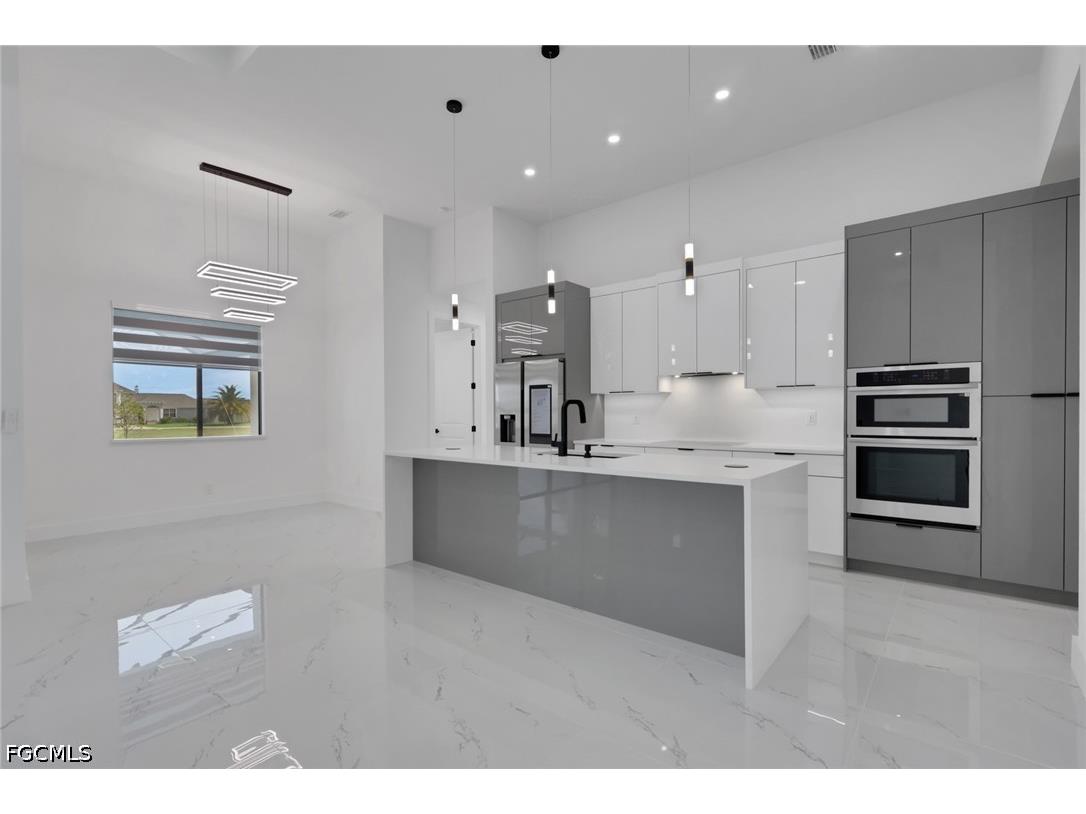 407 SE 16th Street Cape Coral FL 33990 2026028601 image5