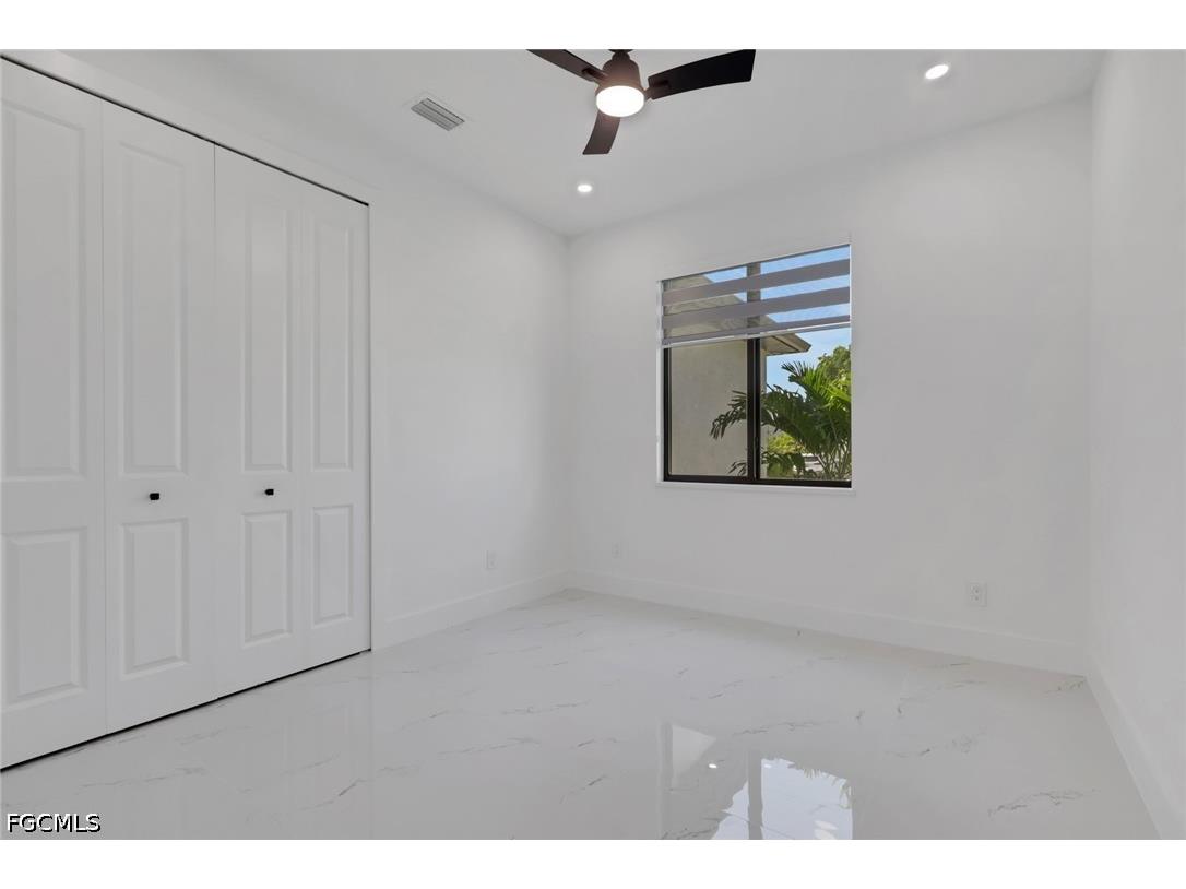 407 SE 16th Street Cape Coral FL 33990 2026028601 image9