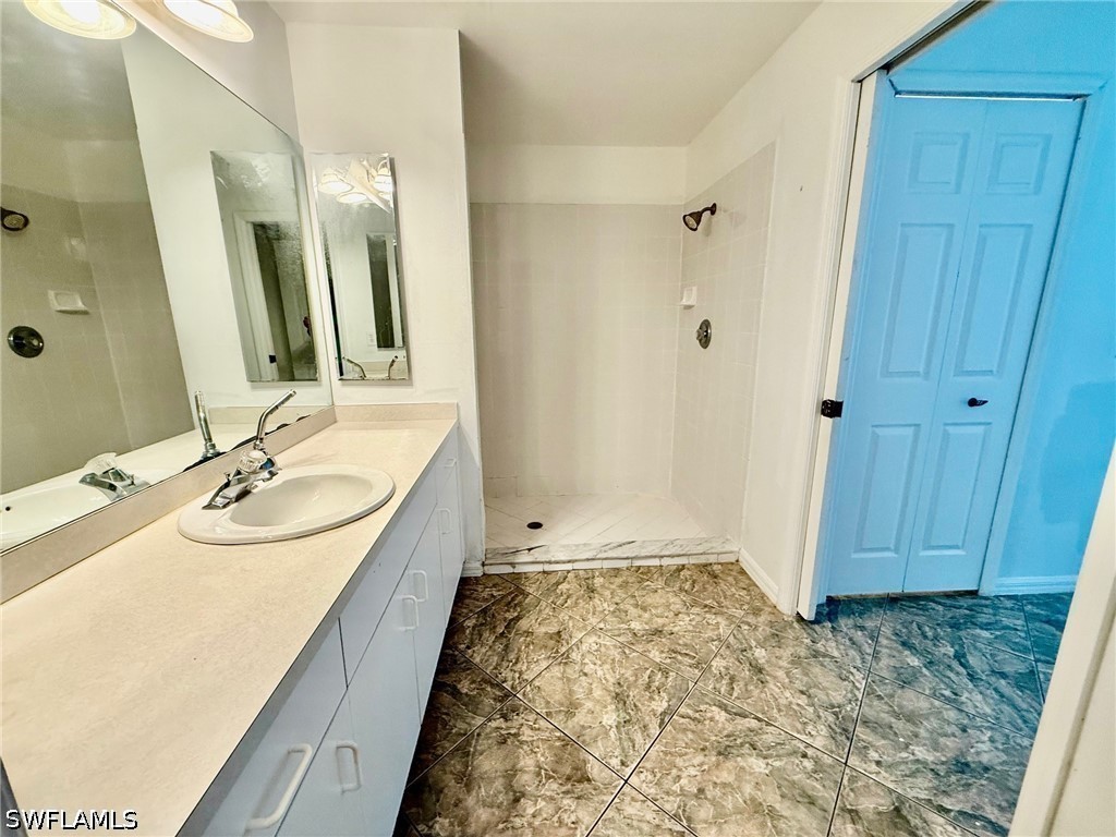 4070 Golden Gate Boulevard E Naples FL 34120 226014218 image17