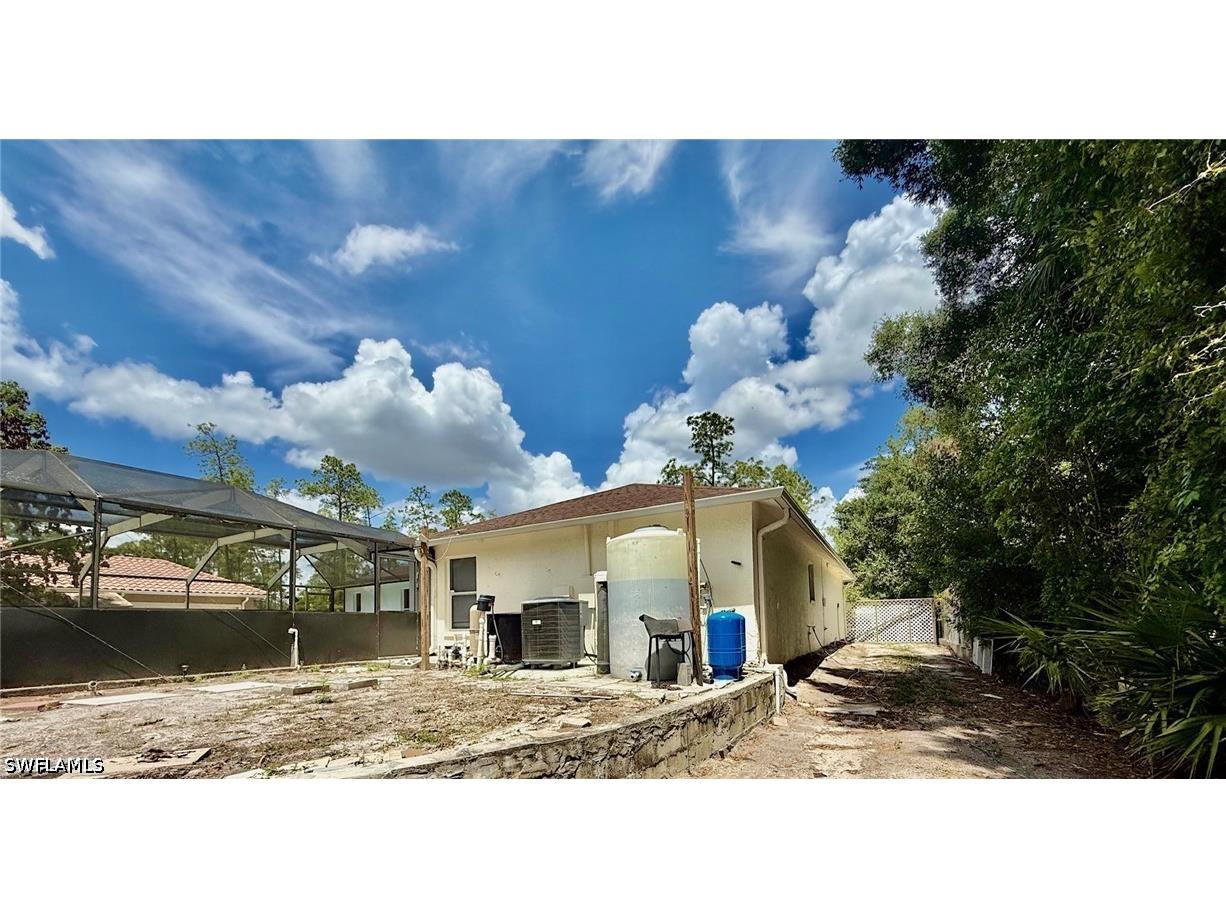 4070 Golden Gate Boulevard E Naples FL 34120 226014218 image32