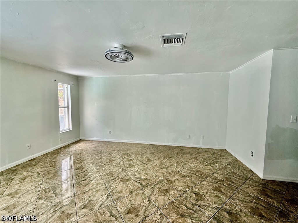 4070 Golden Gate Boulevard E Naples FL 34120 226014218 image7