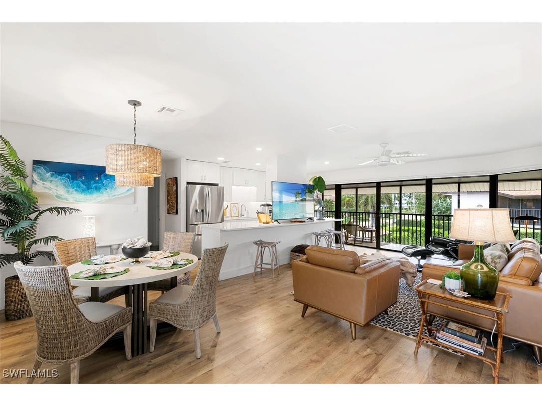 4072 Belair Lane #403 Naples FL 34103 225067355 image1