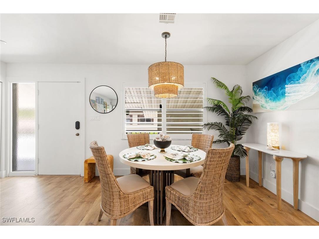 4072 Belair Lane #403 Naples FL 34103 225067355 image15