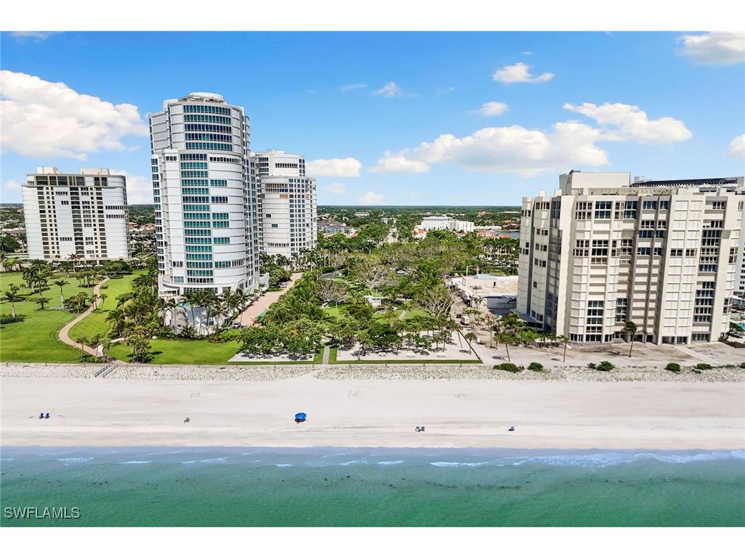 4072 Belair Lane #403 Naples FL 34103 225067355 image26