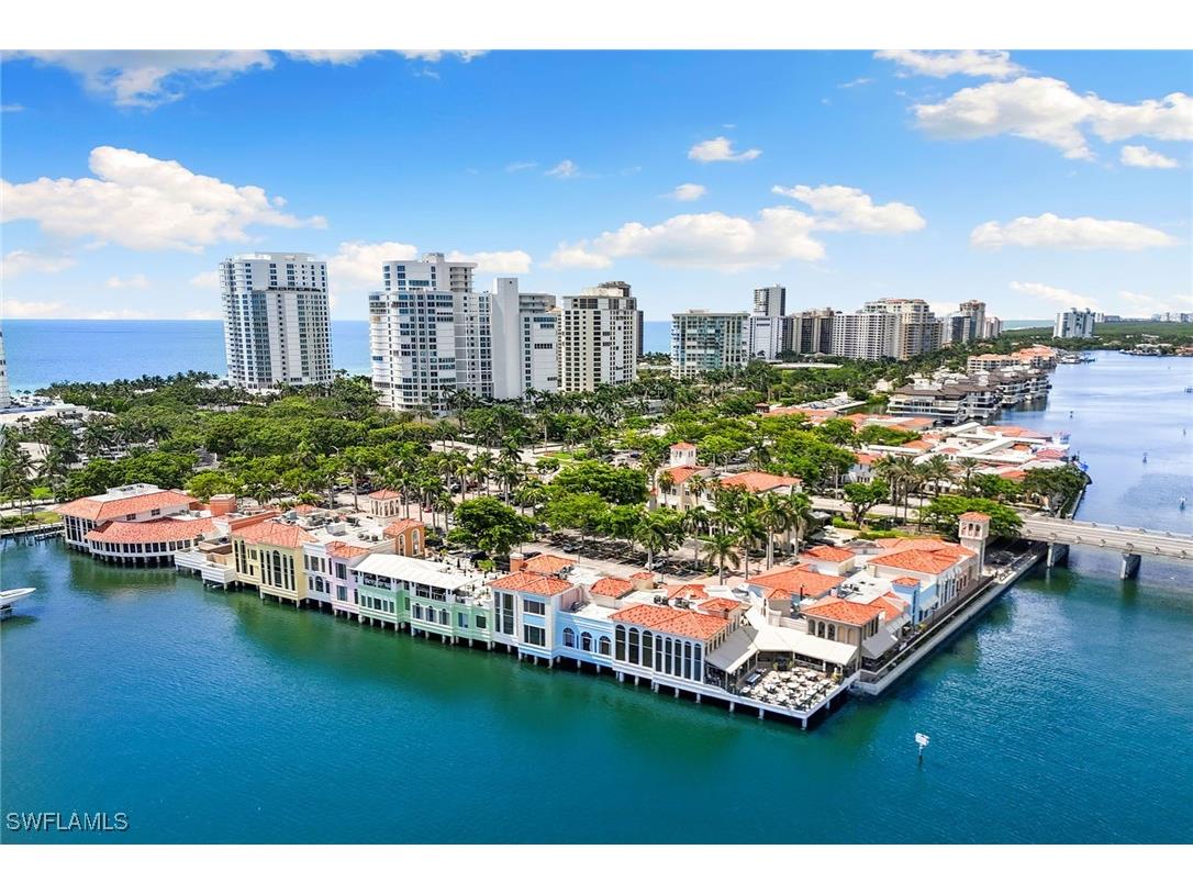 4072 Belair Lane #403 Naples FL 34103 225067355 image28