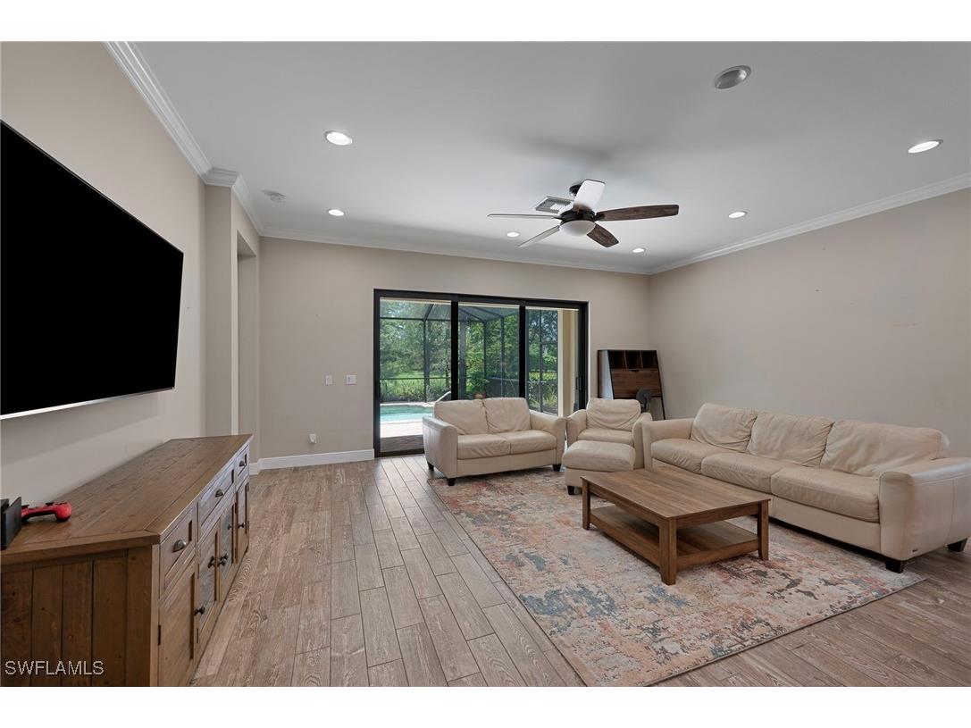 4072 Raffia Drive Naples FL 34119 225068419 image2