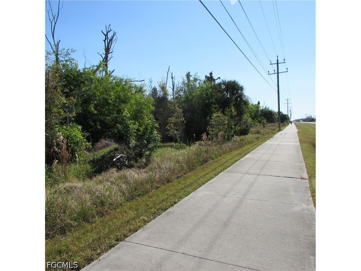 4072 Stringfellow Road Saint James City FL 33956 2026024007 image16