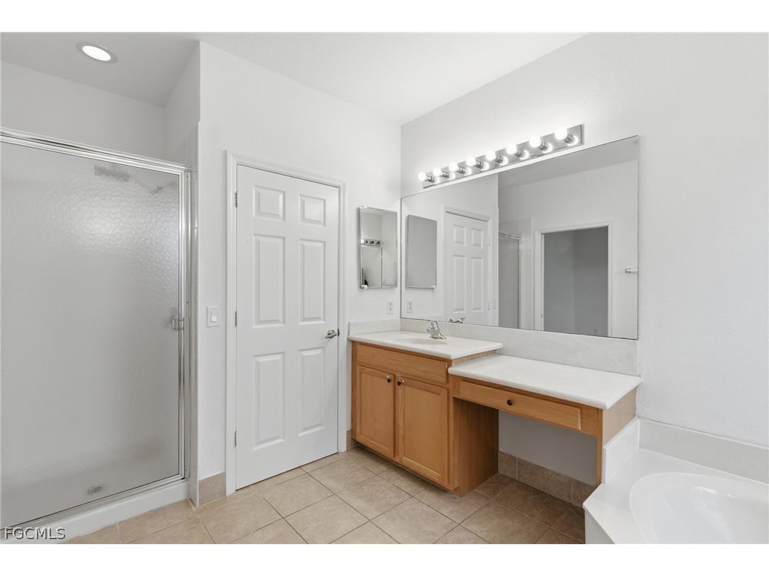 4074 Cherrybrook Loop Fort Myers FL 33966 2026013057 image16