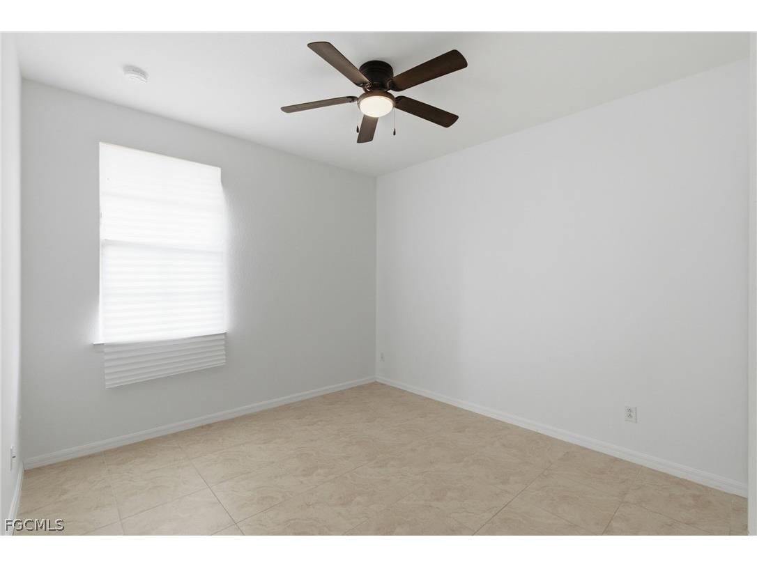 4074 Cherrybrook Loop Fort Myers FL 33966 2026013057 image19