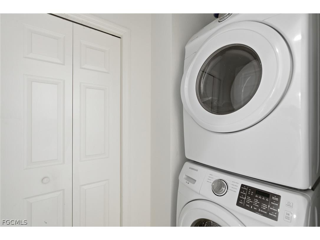 4074 Cherrybrook Loop Fort Myers FL 33966 2026013057 image24