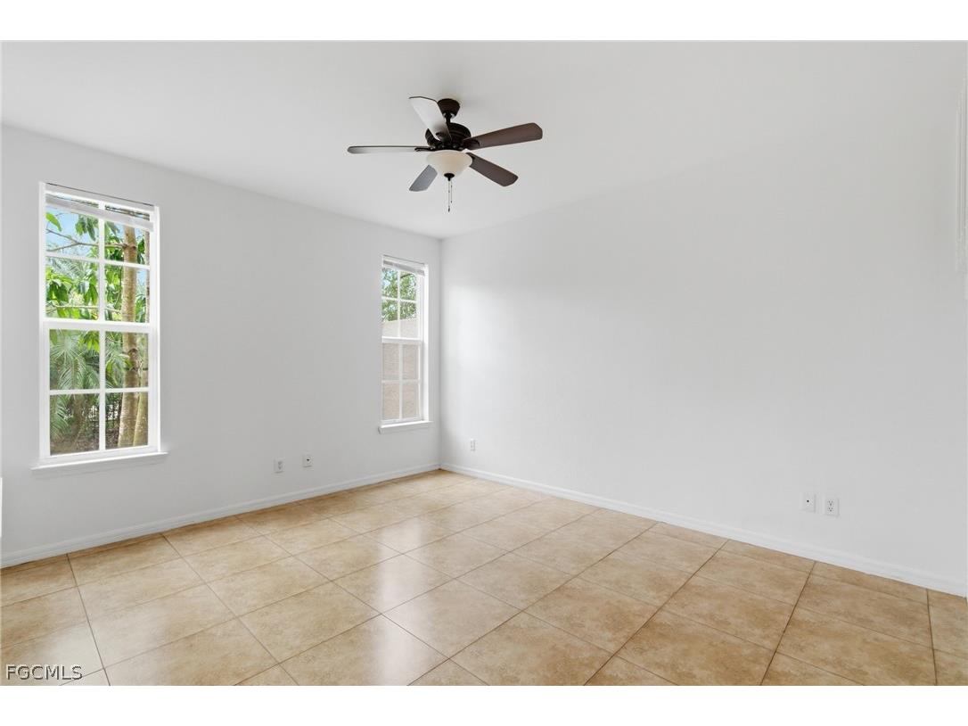 4074 Cherrybrook Loop Fort Myers FL 33966 2026013057 image5