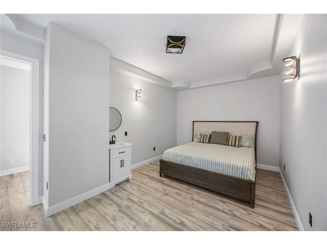 4075 1st Avenue SW Naples FL 34119 225080981 image21