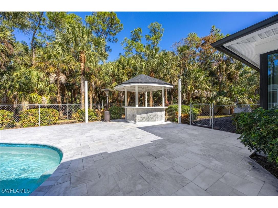 4075 1st Avenue SW Naples FL 34119 225080981 image30