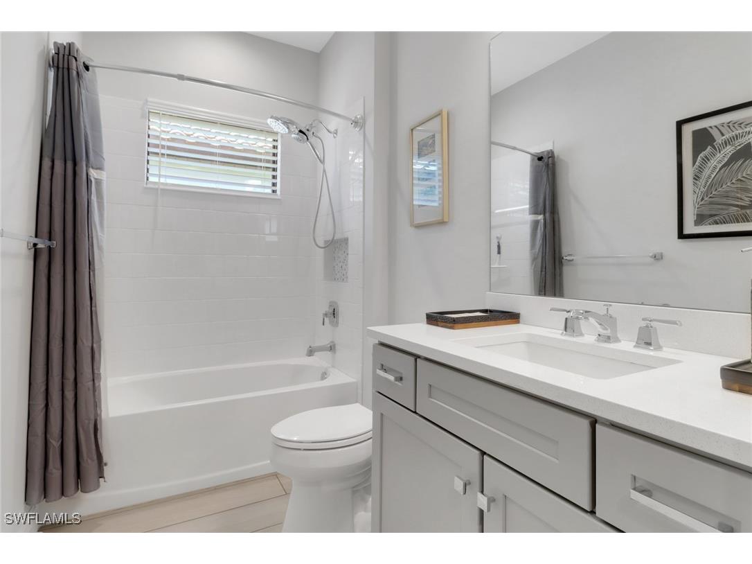 4076 Pegasus Way Naples FL 34120 225065581 image11