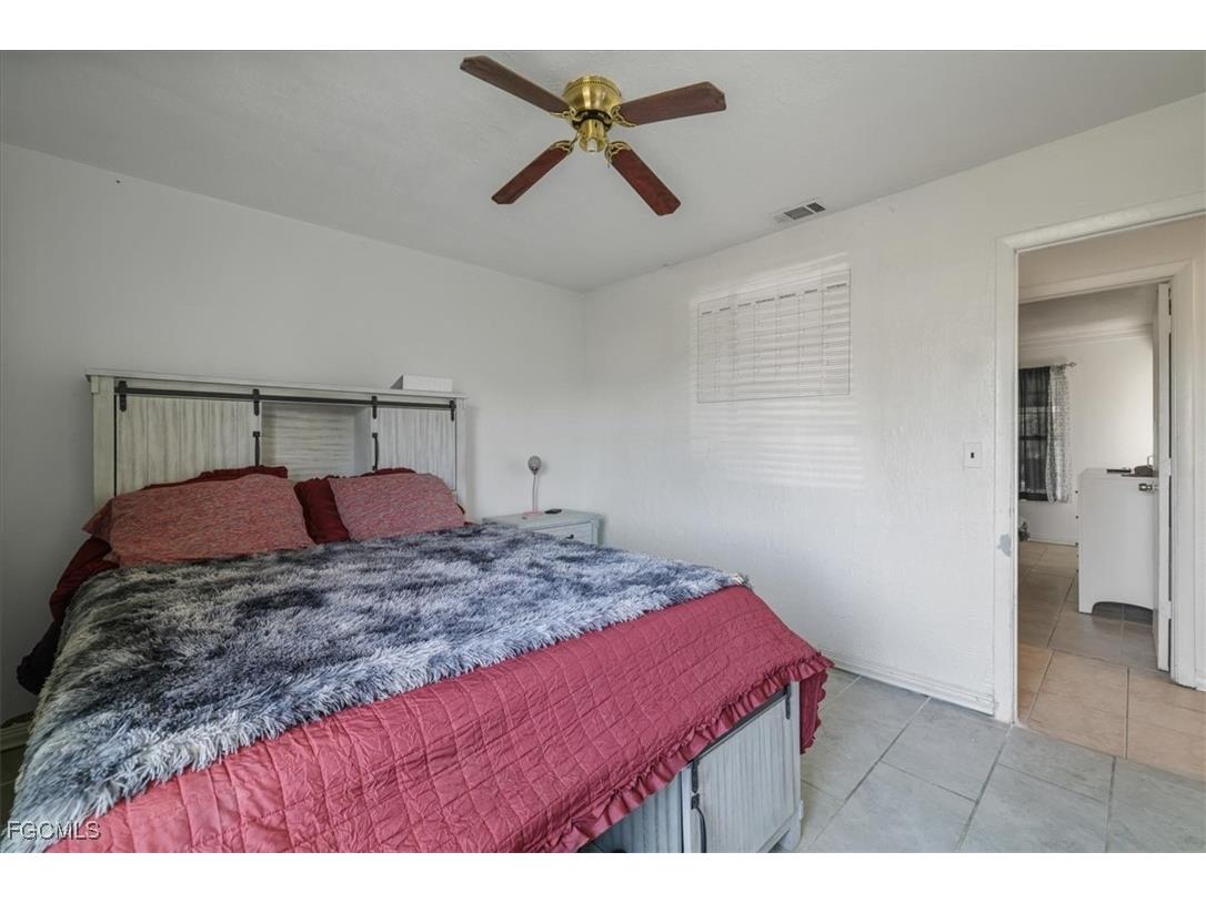 4077 S Edgewater Circle Labelle FL 33935 2025015483 image16