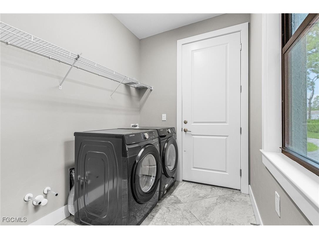 408 41st Avenue NE Naples FL 34120 2025005458 image12