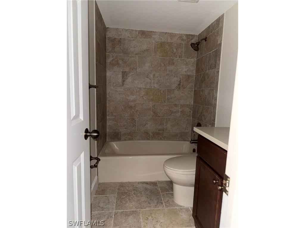 408 Broad Avenue S #H408 Naples FL 34102 226002666 image13