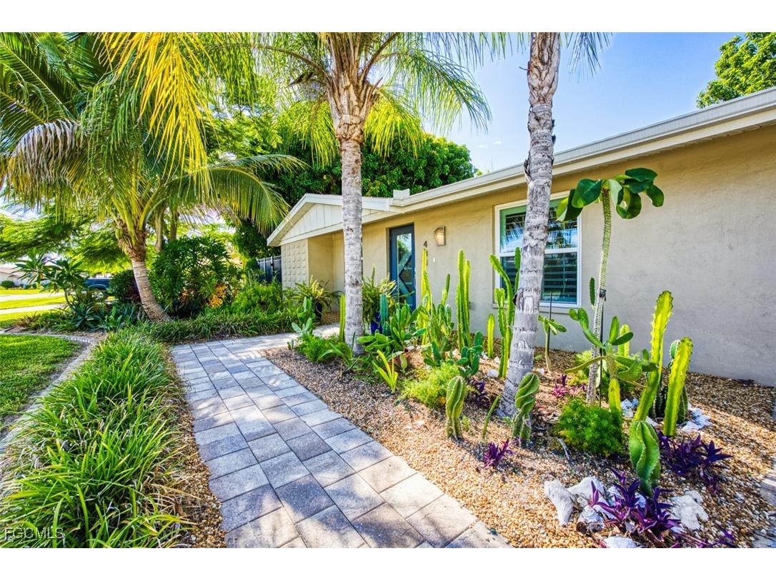 408 Prather Drive Fort Myers FL 33919 2025004765 image1