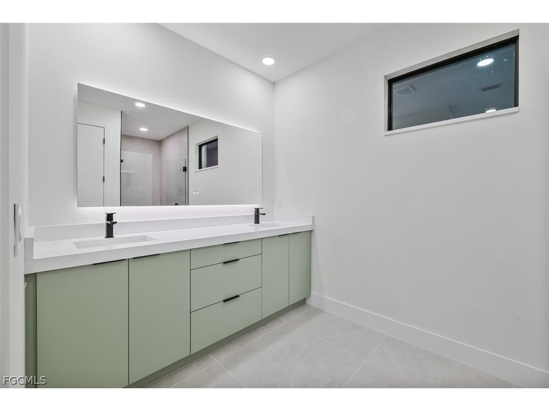 408 SW 28th Avenue Cape Coral FL 33991 2026008356 image11